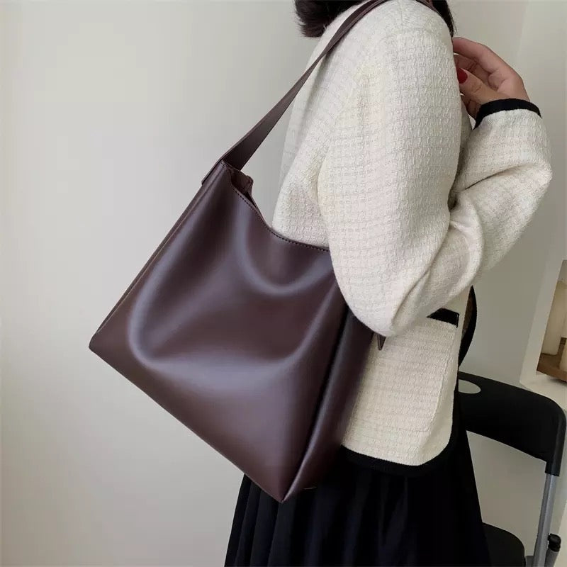 Delphine | Grand Tote