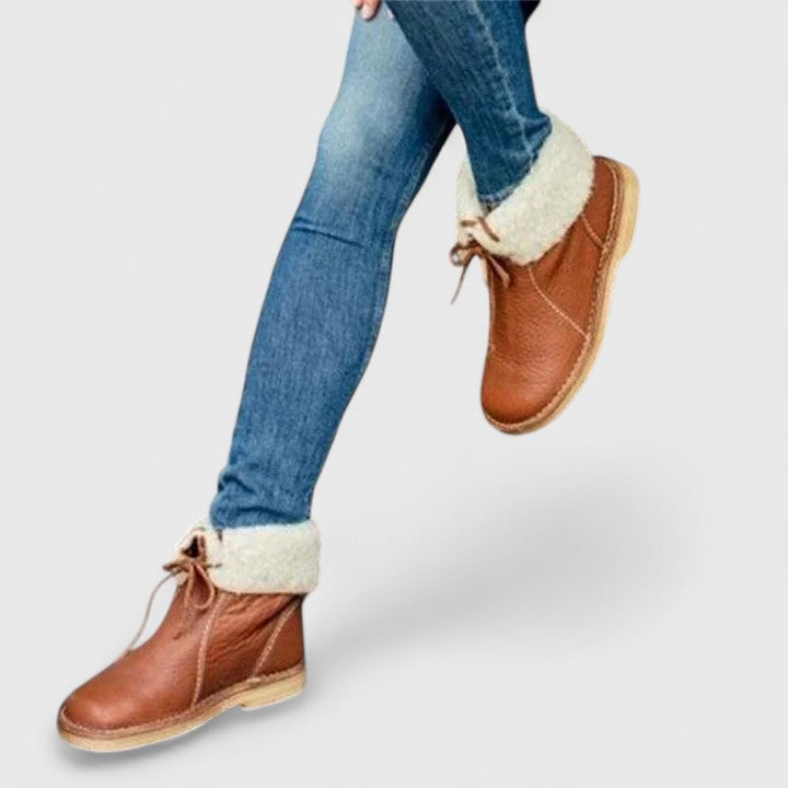 Thessina | Orthopedic Boots