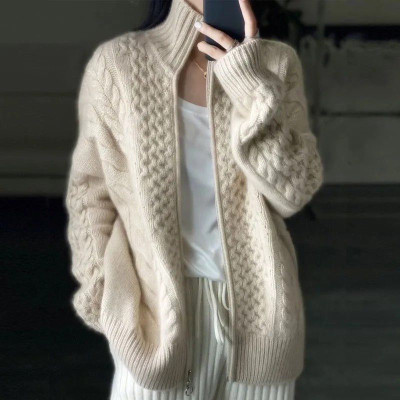 Evarine | Cable-Knit Cardigan