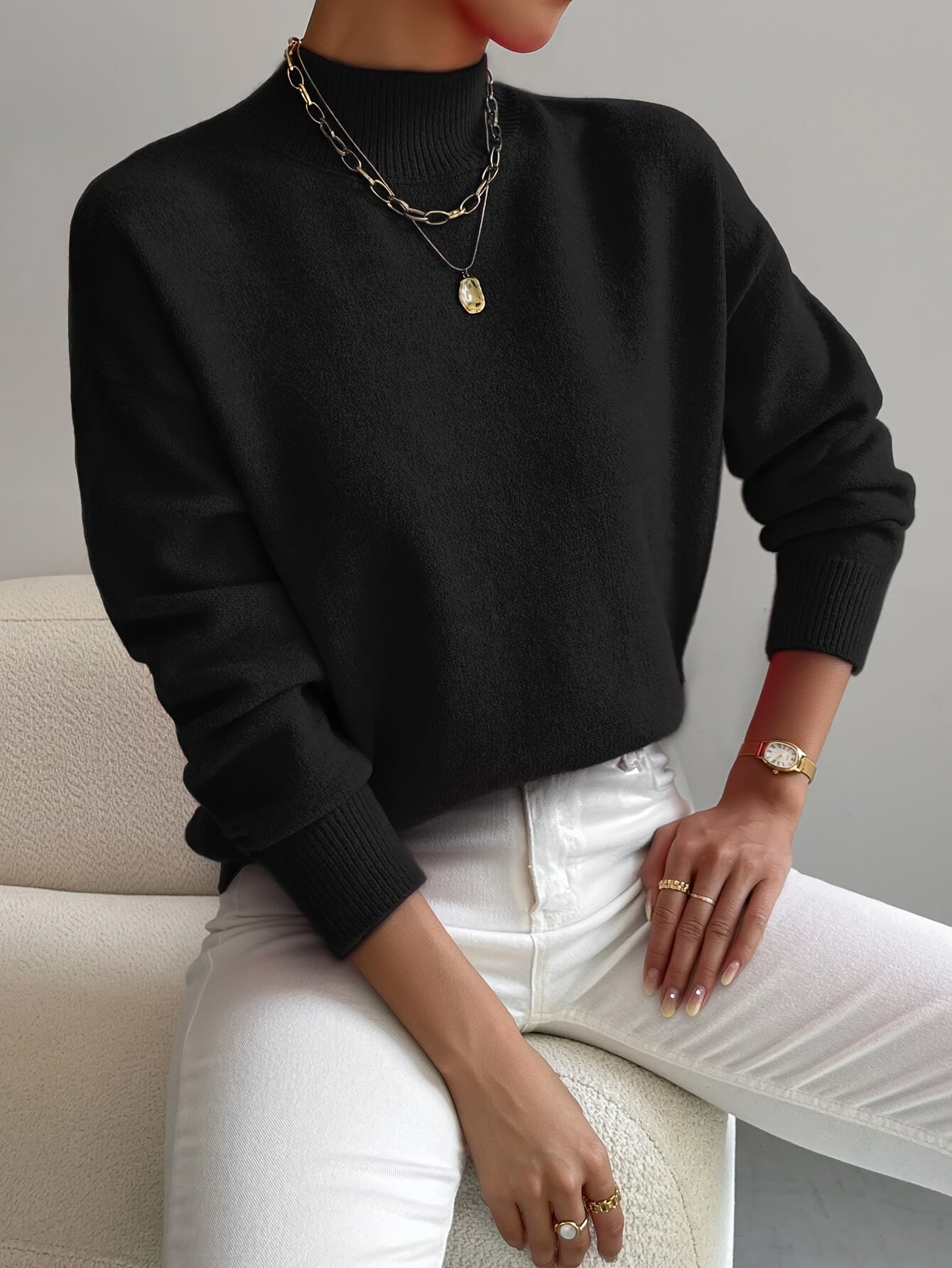Maria | Elegant and Comfortable Turtleneck.